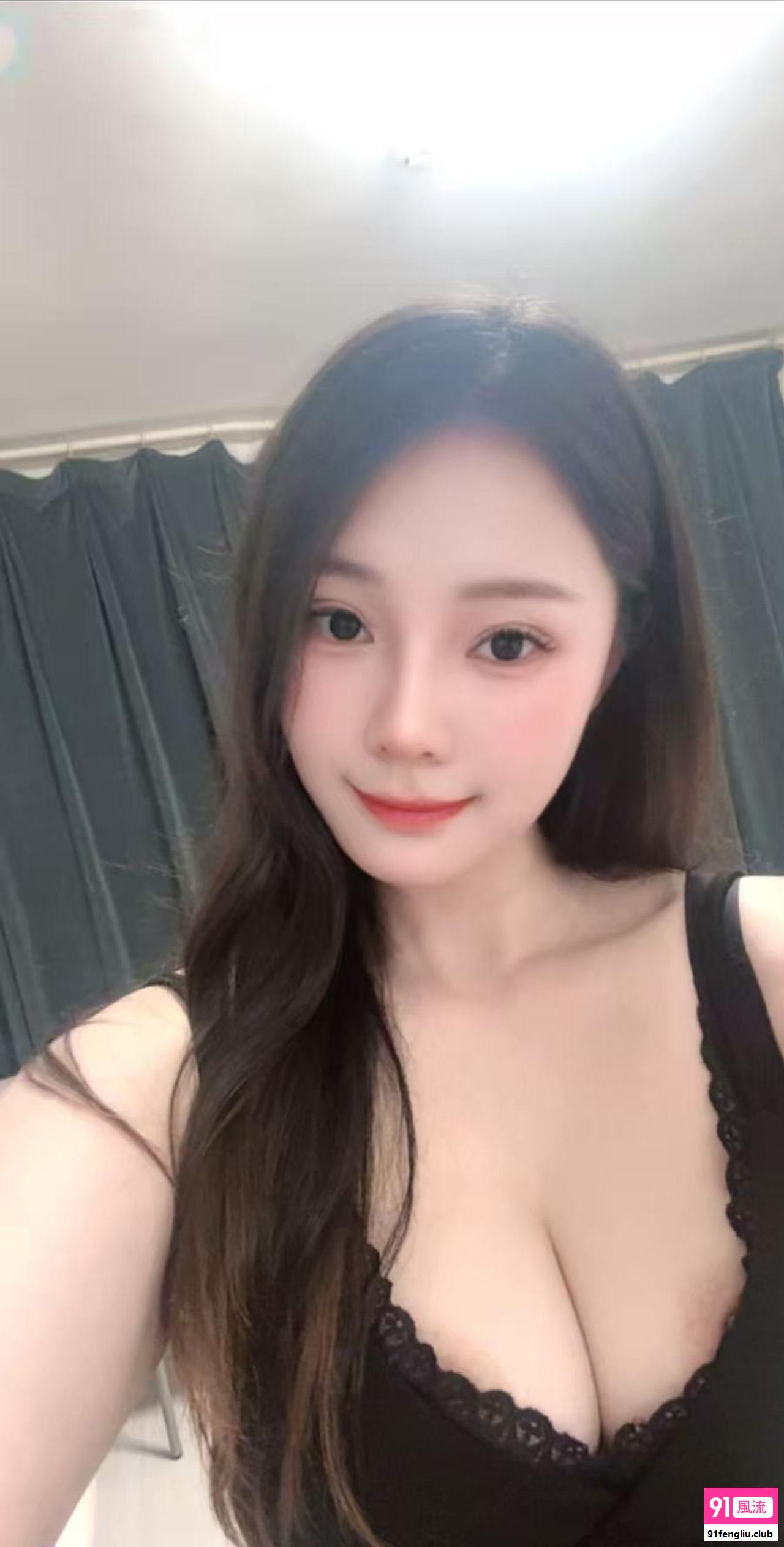 清秀的邻家女孩